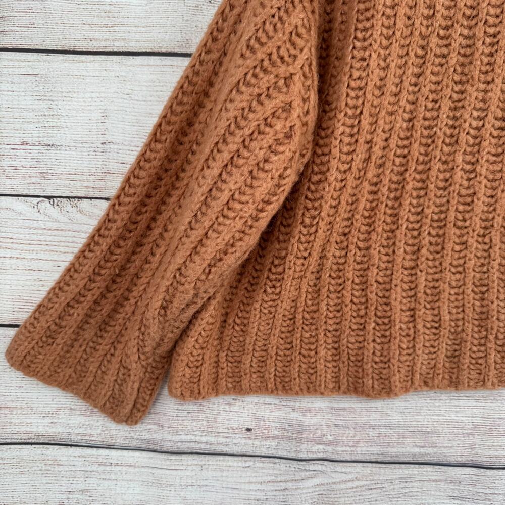 Free People Crop Oversized Boxy Turtleneck Sweater Womens Small Brown Clay - Picture 7 of 12